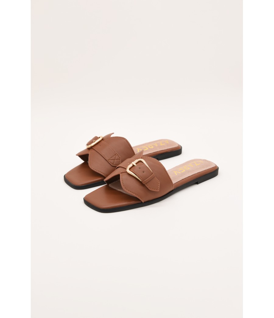 SANDALIAS PLANAS CON HEBILLA PARA MUJER MONTEVITA RETIUM 105024