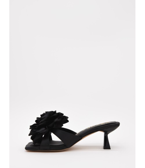 MULES DE TACON CON FLOR PARA MUJER MONTEVITA POSTA 105031