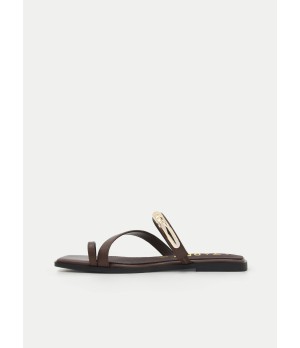 Sandalia Plana Marron Con Detalle Minimalista Para Mujer Montevita Jinetese 105085