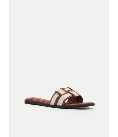 Pala Plana Camel Y Tiras Cruzadas Para Mujer Montevita Giye 105108