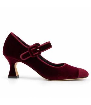 Zapato Burdeos de Terciopelo con Hebilla Montevita 105335