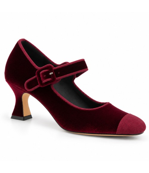 Zapato Burdeos de Terciopelo con Hebilla Montevita 105335