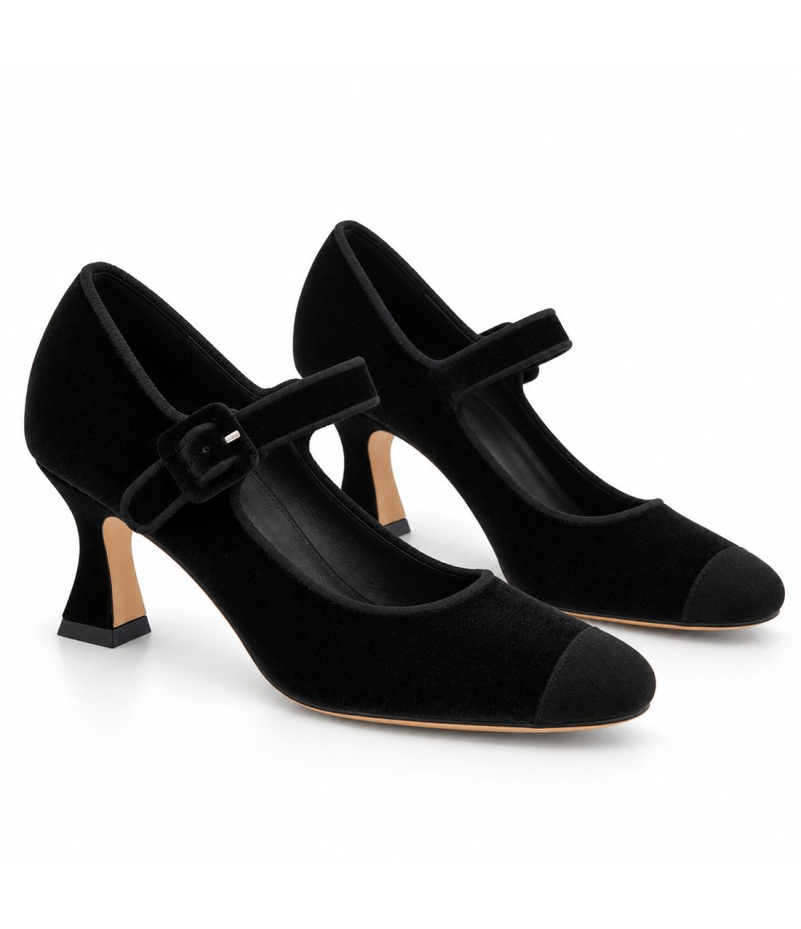 Zapato de Terciopelo Negro Tacon Medio Montevita 105336