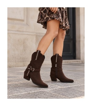 Bota Marron Estilo Cowboy con Hebilla Montevita 105374