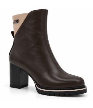Botin Marron con Tacon y Detalle Beige Montevita 105394