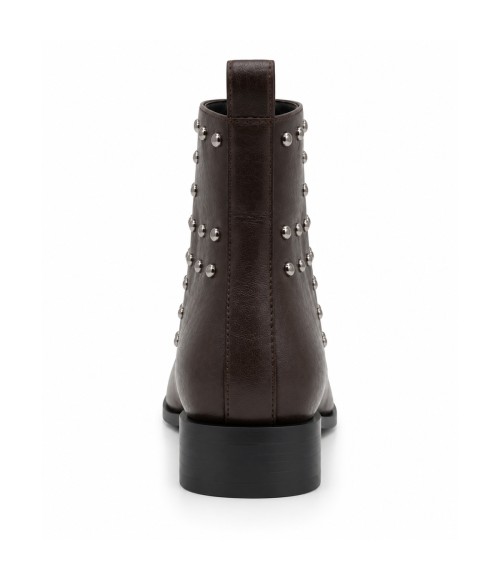 Botin Marron con Tachas y Punta Fina Montevita 105391