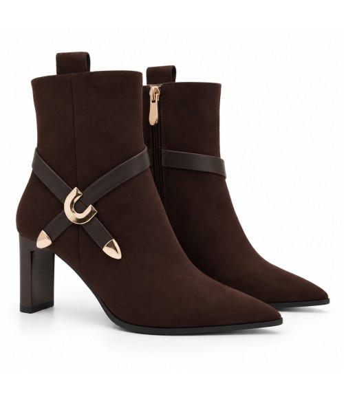 Botin Marron Tacon con Hebilla Dorada Montevita 105396