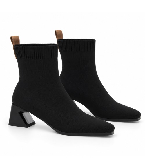 Botin Negro Calcetin Tacon Geometrico Montevita 105401