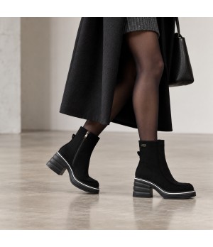 Botin Negro Plataforma Tacon Ancho Moderno Montevita 105407