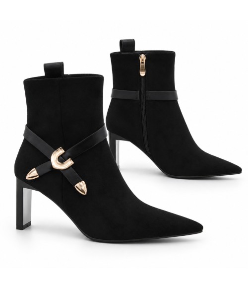 Botin Negro Tacon con Hebilla Dorada Montevita 105415