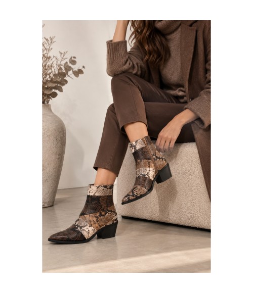 Botin Tacon Medio Marron Efecto Serpiente Montevita 105419