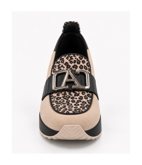 Mocasin Beige Leopardo Cuna Adorno Metalico Montevita 105424