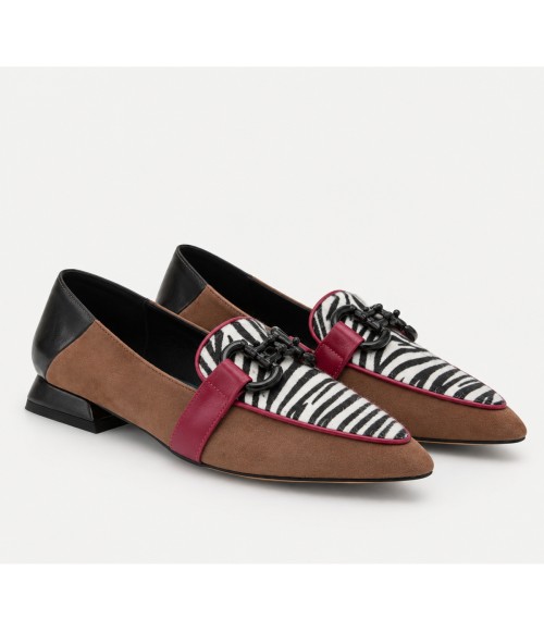 Mocasin Beige y Animal Print con Cadena Montevita 105425