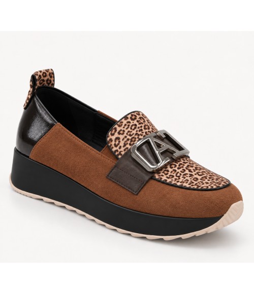 Mocasin Marron Leopardo Cuna Adorno Metalico Montevita 105428