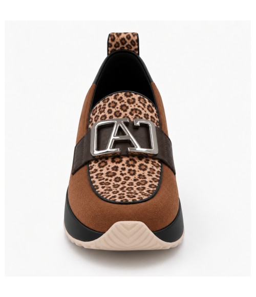 Mocasin Marron Leopardo Cuna Adorno Metalico Montevita 105428