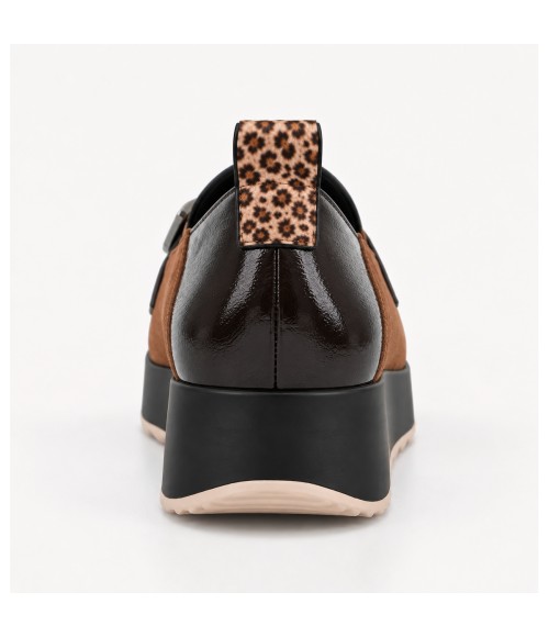 Mocasin Marron Leopardo Cuna Adorno Metalico Montevita 105428