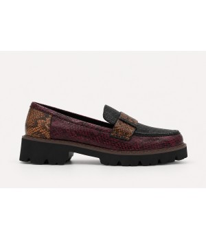 Mocasin Negro Burdeos Animal Print Suela Track Montevita 105430