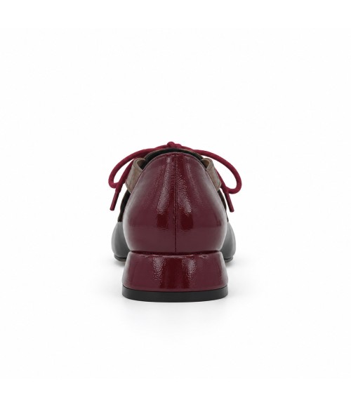 Zapato Mary Burdeos y Negro Tacon Bajo Montevita 105463