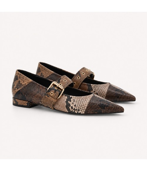 Zapato Tacon Bajo Marron Efecto Serpiente Hebilla Montevita 105470