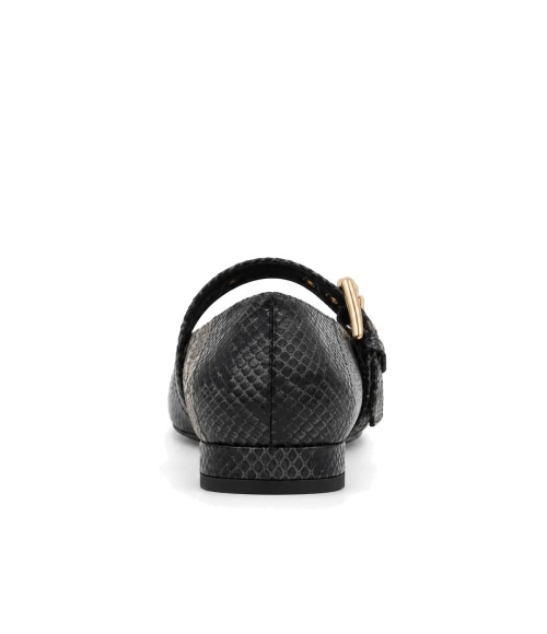 Zapato Tacon Bajo Negro Efecto Serpiente Hebilla Montevita 105471