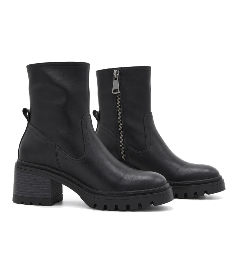 Botin Negro de Piel y Tacon Ancho Purapiel 105503
