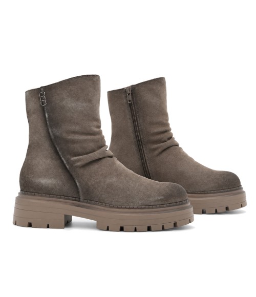 Botin Gris de Piel con Suela Track Purapiel 105505
