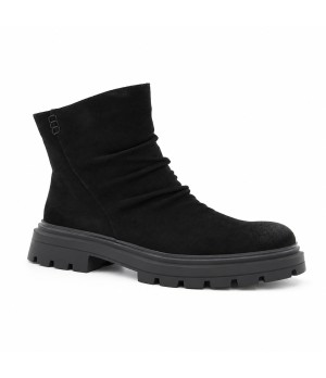 Botin Negro de Piel con Suela Track Purapiel 105506