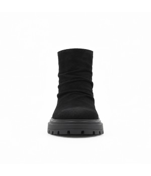 Botin Negro de Piel con Suela Track Purapiel 105506