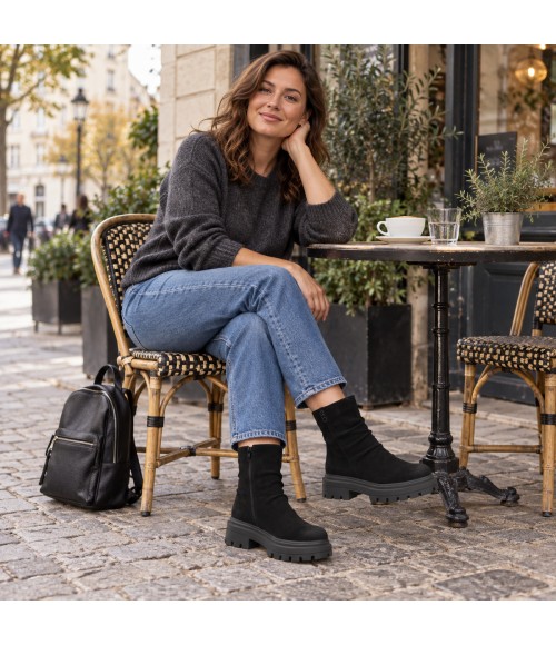 Botin Negro de Piel con Suela Track Purapiel 105506