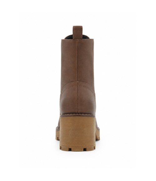 Botin Marron de Piel con Cordones Purapiel 105508