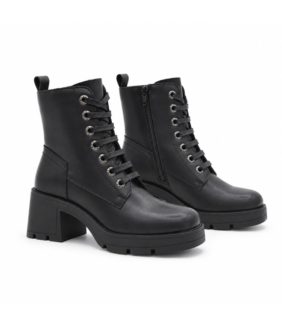 Botin Negro de Piel con Cordones Purapiel 105509
