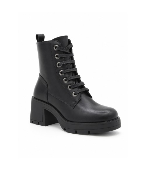 Botin Negro de Piel con Cordones Purapiel 105509