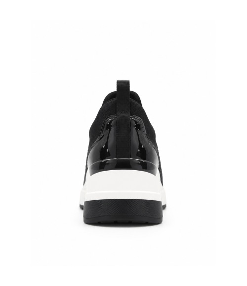 Zapatilla Negra Transpirable Montevita 105511