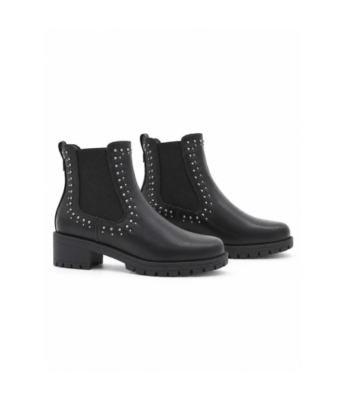 Botin Negro con Tachas y Elasticos Montevita 105512