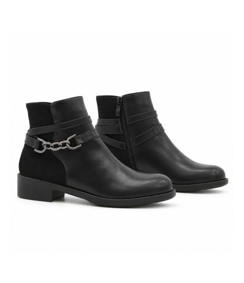 Botin Negro con Cadena Montevita 105516