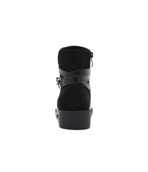 Botin Negro con Cadena Montevita 105516
