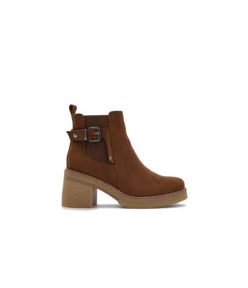 Botin Marron de Tacon Ancho y Hebilla Montevita 105528