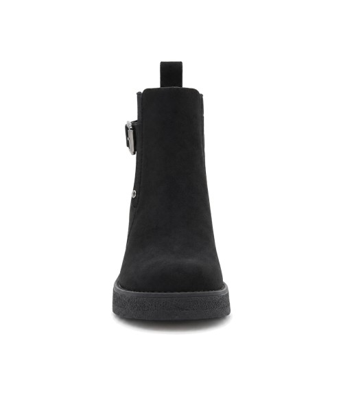 Botin Negro de Tacon Ancho y Hebilla Montevita 105529