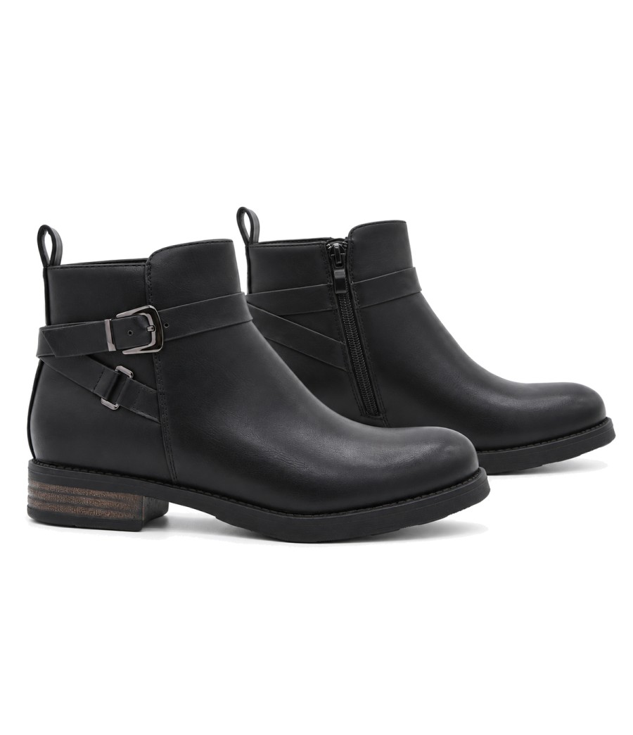 Botin Negro con Hebillas y Tacon Bajo Montevita 105531